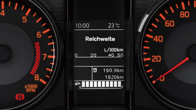 Multifunktionsdisplay im Suzuki Jimny Hybrid.